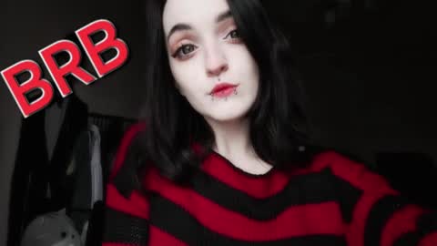 Snapshot of lina_tyaan chatting on December 10, 2024, 11:22 am Lina 3 1715622743 online show from December 10, 2024, 11:22 am