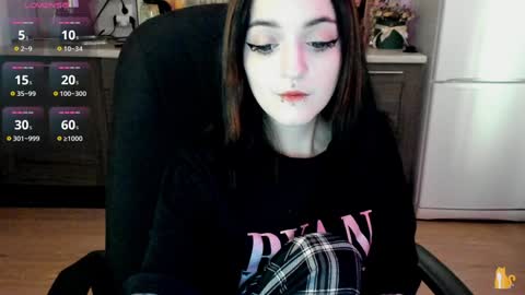 Snapshot of lina_tyaan chatting on December 13, 2024, 7:58 am Lina 3 1715622743 online show from December 13, 2024, 7:58 am