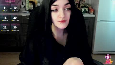 Snapshot of lina_tyaan chatting on January 17, 2025, 8:34 am Lina 3 1715622743 online show from January 17, 2025, 8:34 am