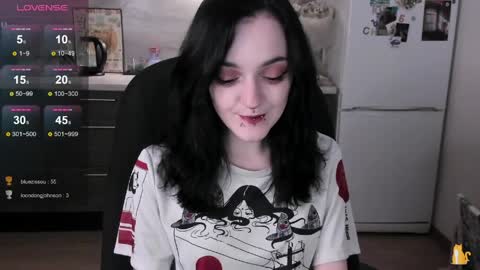 Lina 3  1715622743 online show from March 26, 2026, 7:47 am