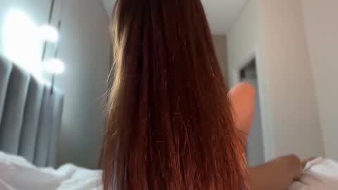 Snapshot of linabbb chatting on September 19, 2025, 6:19 pm Lina online show from September 19, 2025, 6:19 pm