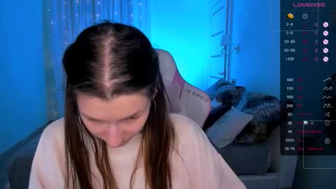 Lina online show from March 3, 2026, 8:20 am