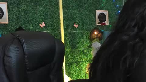 Lina  online show from January 10, 2026, 11:34 am