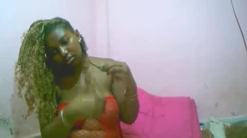 Snapshot of linah1123 chatting on November 27, 2025, 9:55 am linah1123 online show from November 27, 2025, 9:55 am