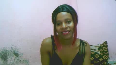 linah1123 online show from December 20, 2025, 11:50 am