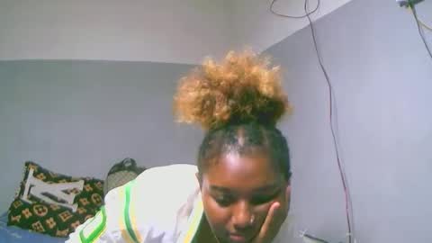 linah1123 online show from February 10, 2026, 7:34 am