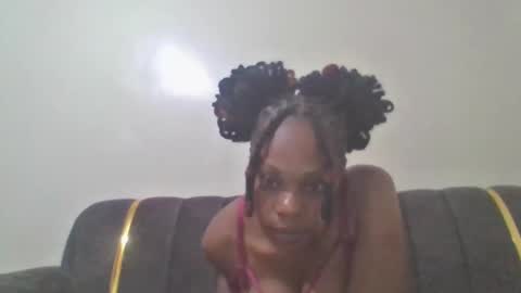 linahusu online show from November 17, 2025, 7:52 pm