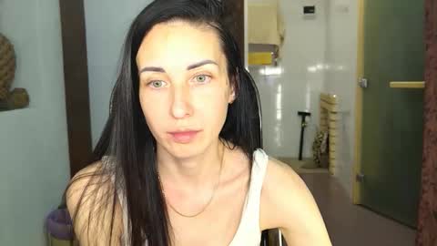 Snapshot of linalivee chatting on December 4, 2025, 8:50 pm LinaLivee online show from December 4, 2025, 8:50 pm