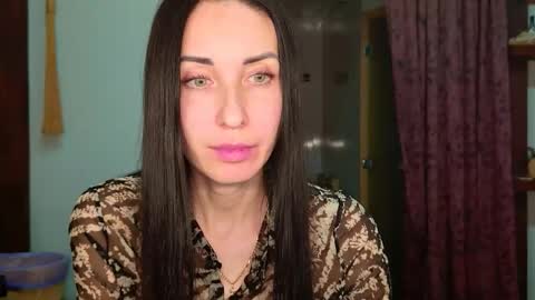 Snapshot of linalivee chatting on February 10, 2026, 7:18 pm LinaLivee online show from February 10, 2026, 7:18 pm