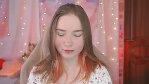 Lina online show from February 26, 2026, 4:33 am