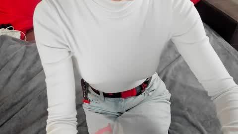 Lina online show from October 27, 2025, 2:48 am