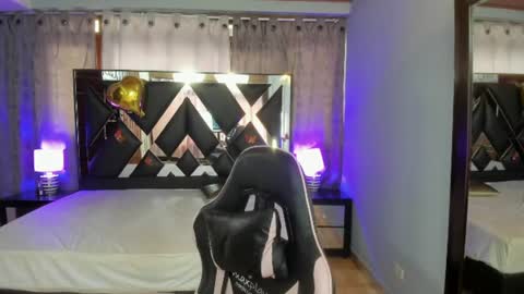  Linda  online show from June 20, 2026, 6:33 pm