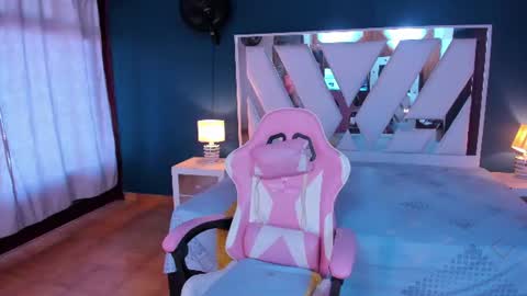  Linda  online show from July 15, 2026, 7:30 pm