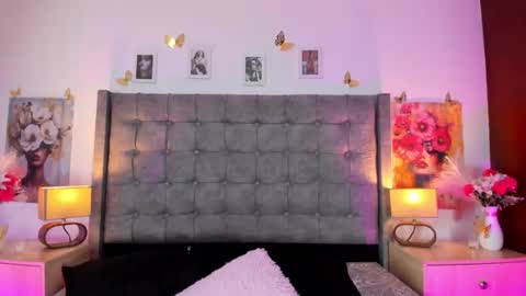 Linda Fosterr online show from May 26, 2026, 9:44 pm