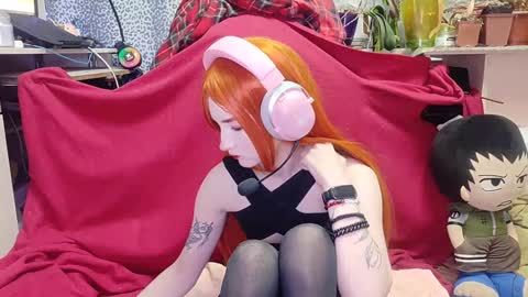 linda_harrisons online show from February 3, 2025, 11:47 pm