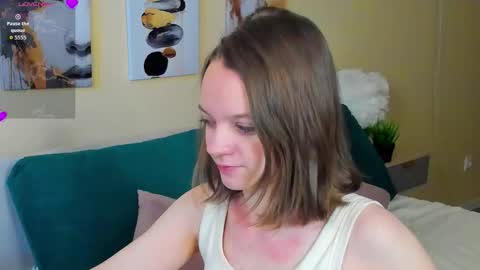 My real name is Olivia online show from March 20, 2026, 1:10 am