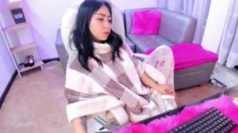 linda miller online show from January 3, 2025, 2:43 am