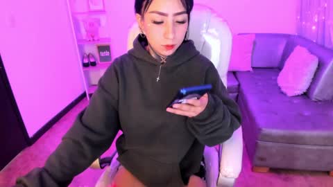 linda miller online show from January 27, 2025, 3:04 am