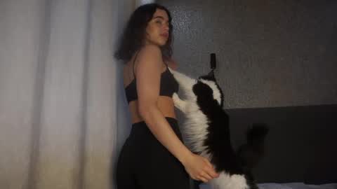 Snapshot of lindaaii chatting on June 7, 2026, 1:15 pm Linda online show from June 7, 2026, 1:15 pm