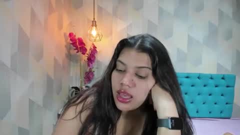 Snapshot of lindabreexlove chatting on June 4, 2026, 5:08 pm online show from June 4, 2026, 5:08 pm