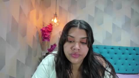 Snapshot of lindabreexlove chatting on June 10, 2026, 12:26 pm online show from June 10, 2026, 12:26 pm