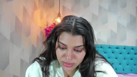 Snapshot of lindabreexlove chatting on June 11, 2026, 6:28 pm online show from June 11, 2026, 6:28 pm