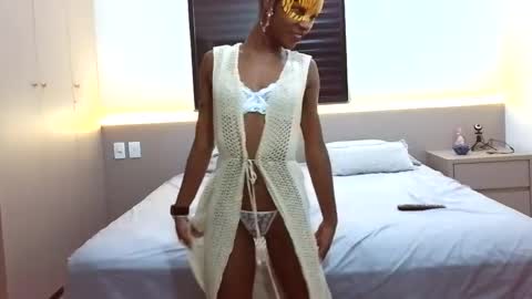 Lindaegringo online show from September 16, 2025, 9:49 pm