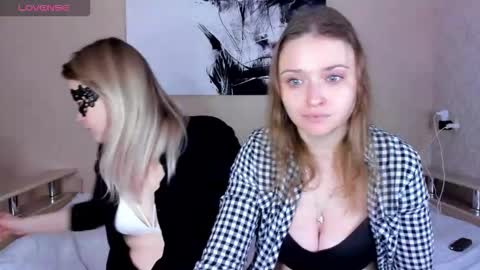 Linda online show from November 14, 2025, 3:27 am