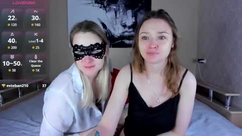 Linda online show from November 23, 2025, 2:44 am