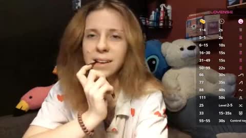 Snapshot of lindatavares chatting on February 4, 2026, 7:25 am Alisa online show from February 4, 2026, 7:25 am