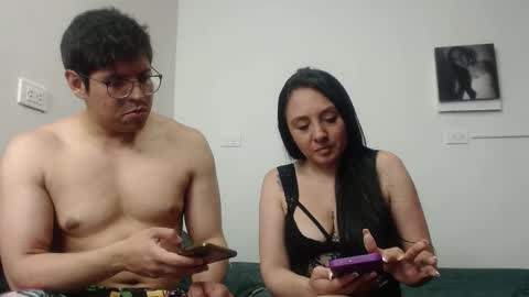 Snapshot of lindsay_n_maik chatting on November 20, 2025, 10:42 pm Lindsay N Maik online show from November 20, 2025, 10:42 pm