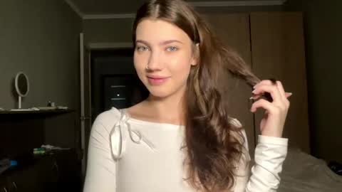 Linda online show from April 24, 2026, 2:41 pm
