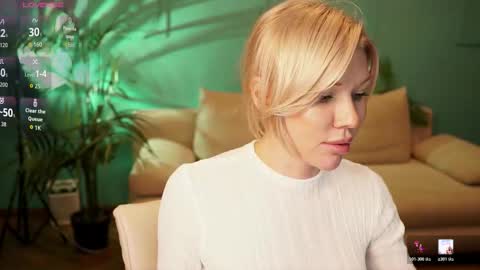 lindsi_luvviv online show from January 14, 2026, 4:23 pm