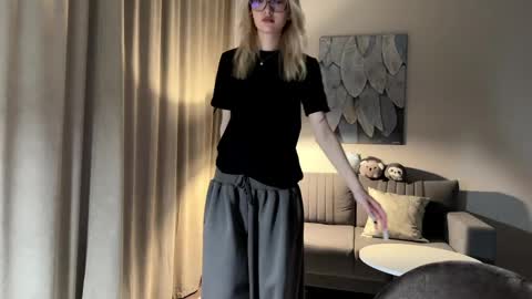 Emma online show from May 20, 2026, 6:47 pm