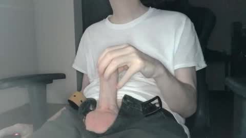 liocious98 online show from October 25, 2025, 4:57 pm