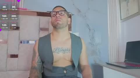 Snapshot of lion_and_aria chatting on May 23, 2026, 7:07 pm Lion and Aria online show from May 23, 2026, 7:07 pm