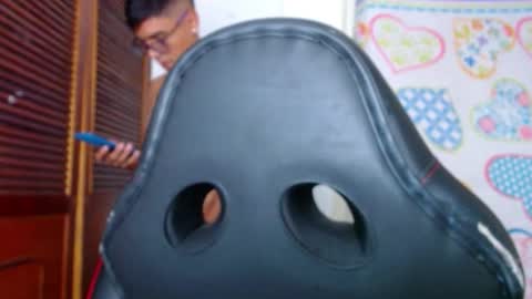 Snapshot of lion_grr chatting on November 22, 2025, 11:26 pm lion_grr online show from November 22, 2025, 11:26 pm