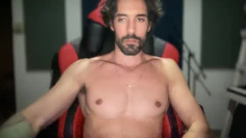 lion_hotty online show from October 7, 2025, 11:24 pm