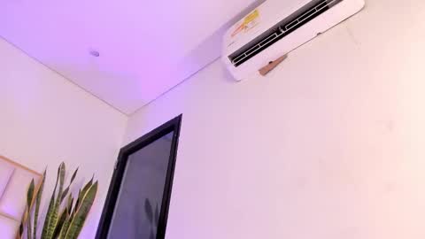 Liorah wolf online show from February 6, 2026, 8:12 pm