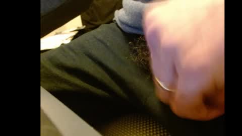 lip_balm online show from December 28, 2024, 1:29 am