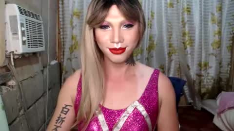 Snapshot of lipshero chatting on September 12, 2025, 4:40 pm lipshero online show from September 12, 2025, 4:40 pm