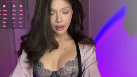 lisa_graham online show from April 19, 2026, 3:28 am