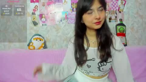 Lisa kiss online show from May 17, 2026, 8:23 am