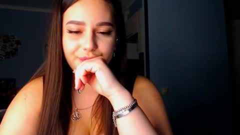 lisa_lady_golden online show from September 24, 2025, 10:46 pm