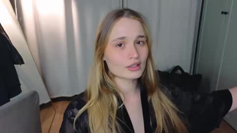 Elisabeth or Lisa online show from March 3, 2026, 8:37 pm