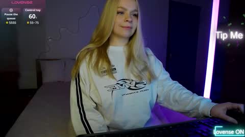 Lisa online show from January 19, 2026, 2:32 pm