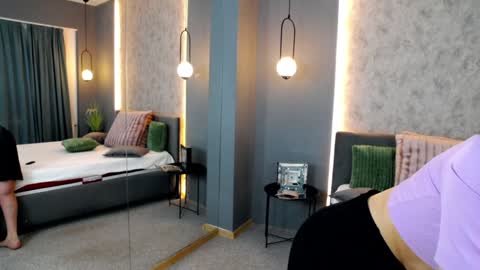 lisacroft online show from January 27, 2025, 8:07 am