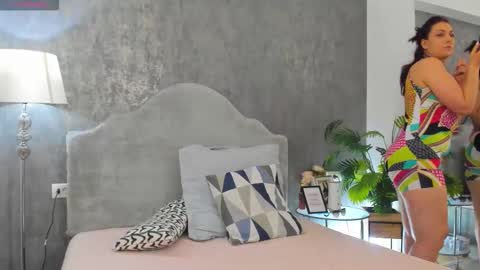 lisacroft online show from March 4, 2026, 6:08 am