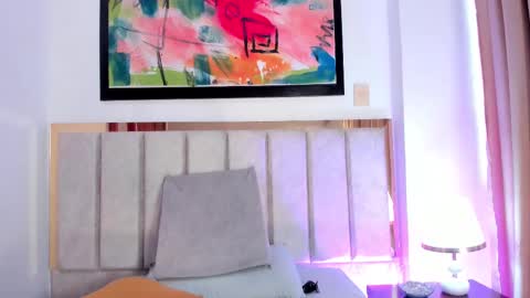 LisaHadwiin online show from February 18, 2025, 9:53 pm