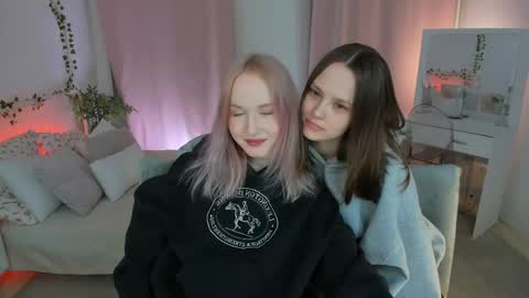 Lisa blonde  Alisa brunette online show from April 18, 2026, 6:45 pm